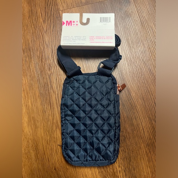 Phone Cross body - Picture 2 of 5